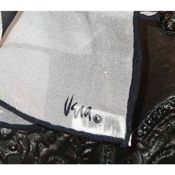 Vtg Vera Neumann Signed Black & White Silk Chiffon Oblong Scarf Rolled Edges EUC - Picture 8 of 9